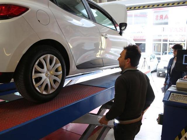 İkinci el ara&ccedil;ta alarm! Ekspertiz kaosu: &ldquo;Yasal d&uuml;zenleme şart&rdquo;