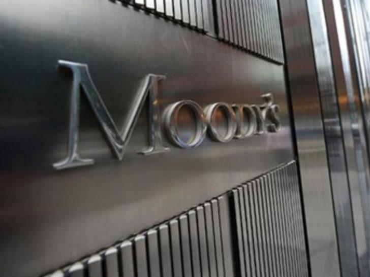 Moody's'ten İngiltere'ye kredi notu uyarısı