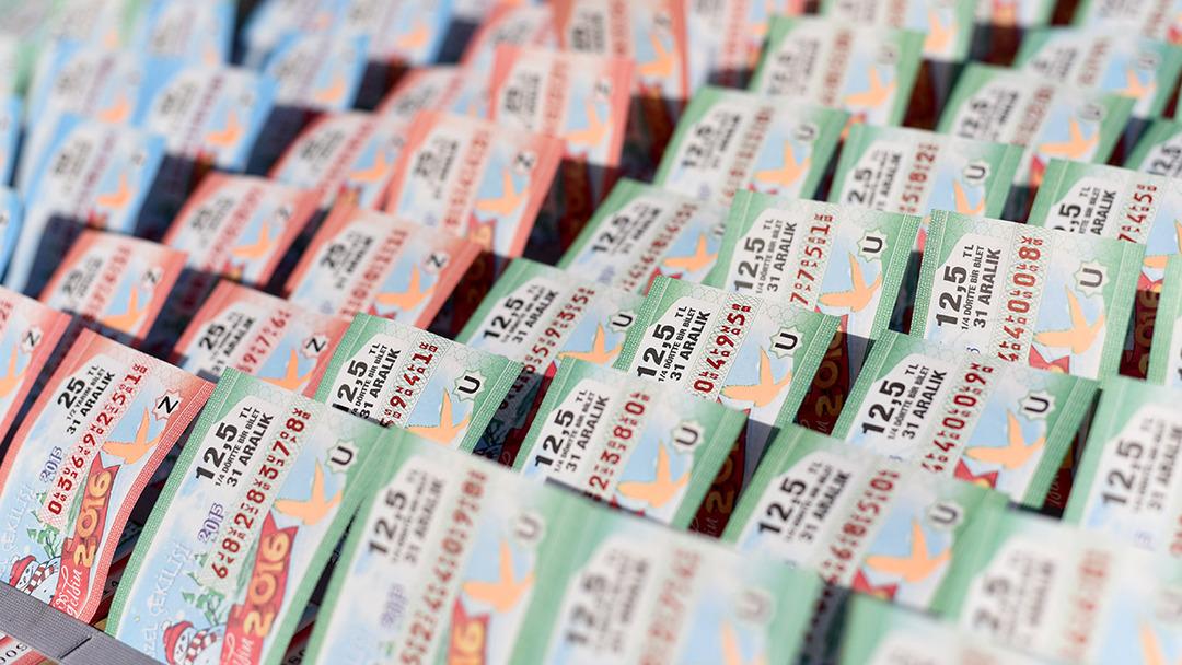 MİLLİ PİYANGO BİLET FİYATLARI: Tam bilet, yarım bilet, &ccedil;eyrek bilet ne kadar? Bilet saat ka&ccedil;a kadar satılıyor? 2