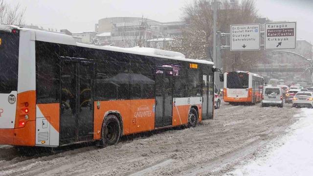 Gaziantep te kar yağışı mutluluk getirdi 4