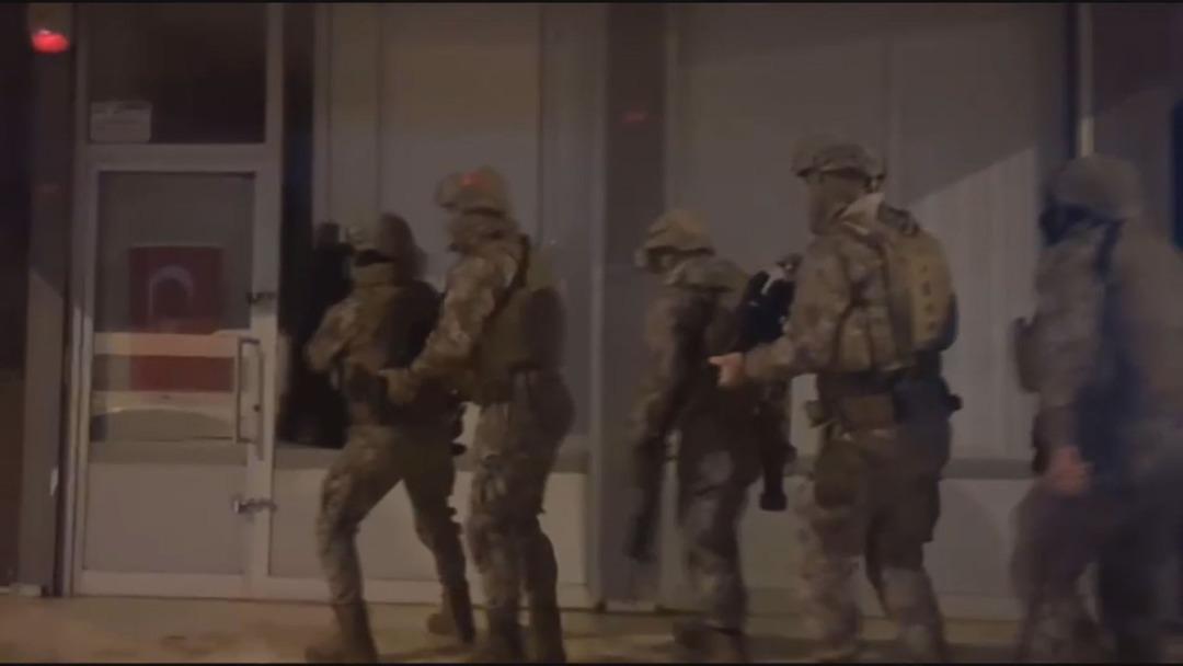 Bir DEAŞ operasyonu daha! 29 gözaltı 2