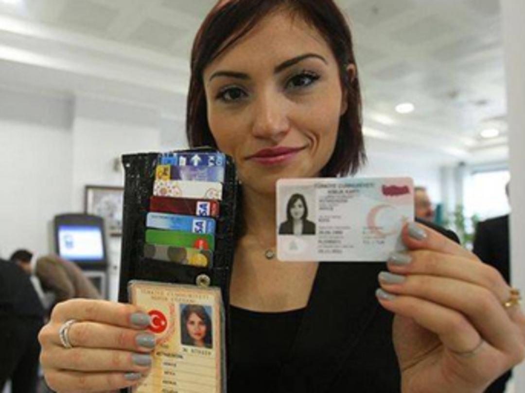 Yeni kimlikler nasıl olacak?