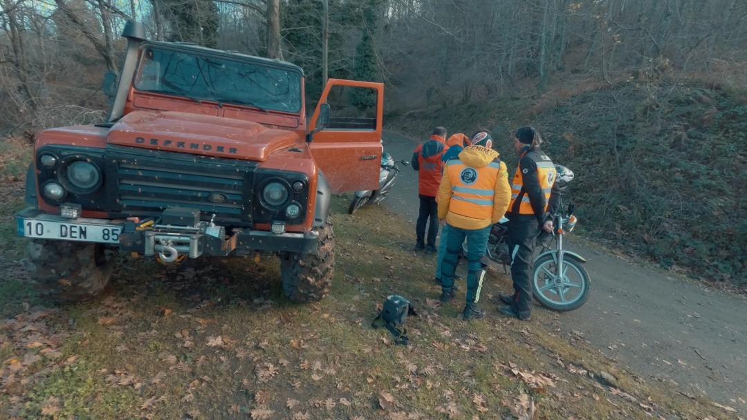 Kampa gittikleri gece ortadan kayboldu: Elif Kumal 4 g&uuml;nd&uuml;r bulunamıyor! Yalnız değillermiş 9