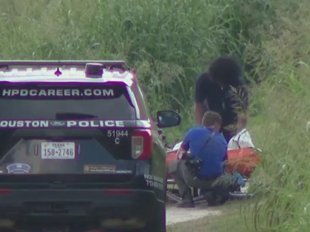 Seri katil ş&uuml;phesi: Bataklıktan bir senede tam 34 ceset &ccedil;ıkartıldı!