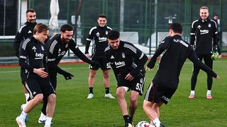 Beşiktaş'ın yıldızı resti çekti! 'Fenerbahçe'ye gitmek istiyorum'