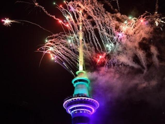 Pasifik'teki ada &uuml;lkesi Yeni Zelanda yeni yıla girdi