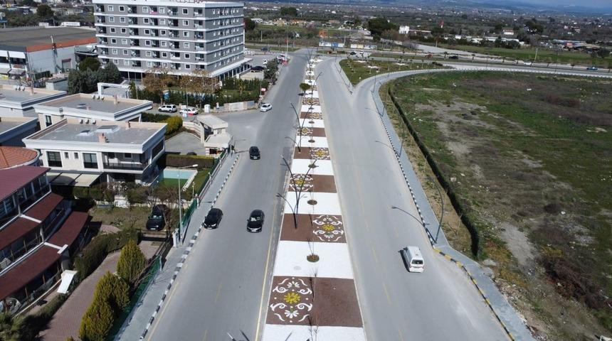 Kurak&ccedil;ıl peyzaj uygulamasıyla 70 bin ton su ve 17 milyon TL tasarruf