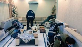 Gaziantep&rsquo;te nitelikli dolandırıcılık operasyonu: 25 adet ruhsatsız silah ele ge&ccedil;irildi