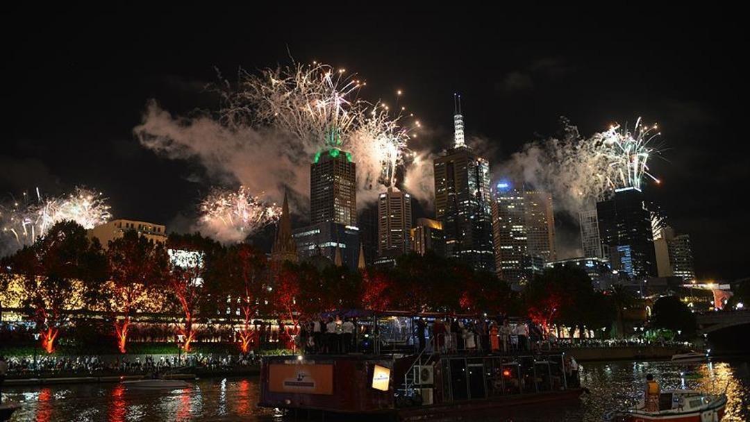 T&uuml;m d&uuml;nyada 2026 coşkusu! Kutlamalar başladı, sırayla merhaba diyorlar 1