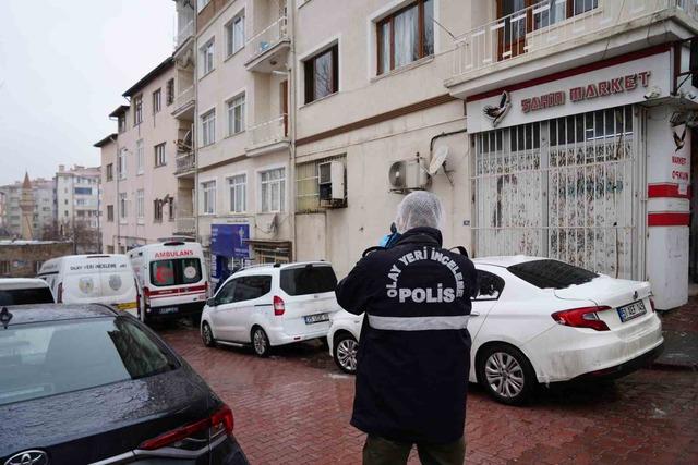 Niğde’de çift evlerinde ölü bulundu 4