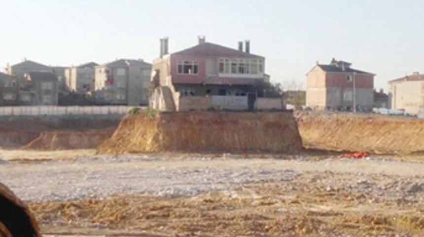 Fikirtepe'deki inatçı sonunda imzayı attı