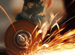 Sanayi üretimi ağustosta beklentiyi aştı