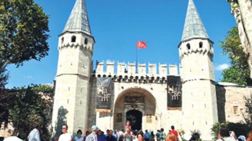 Topkapı’yı 1.9 milyon kişi gezdi