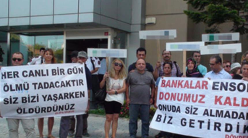 Dövizzedeler açlık eylemine başladı