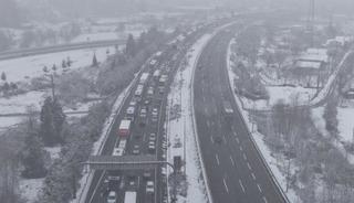 Anadolu otoyolunda kontroll&uuml; ge&ccedil;iş sağlanıyor