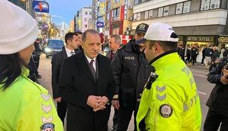 Emniyet M&uuml;d&uuml;r&uuml; Selami Yıldız, Kadık&ouml;y'deki denetimleri inceledi