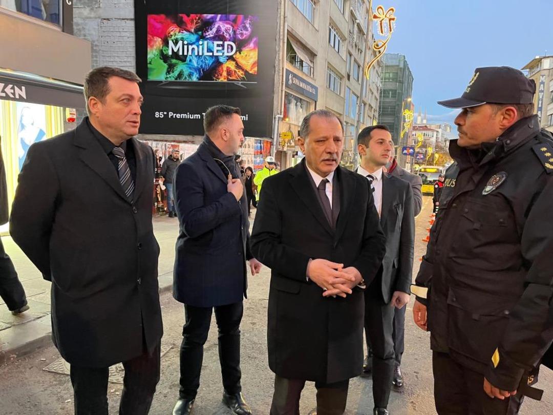 İstanbul İl Emniyet M&uuml;d&uuml;r&uuml; Yıldız, Kadık&ouml;y deki denetimleri inceledi 1