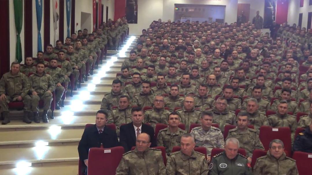 Cumhurbaşkanı Recep Tayyip Erdoğan, Mehmet&ccedil;iğin yeni yılını kutladı 2