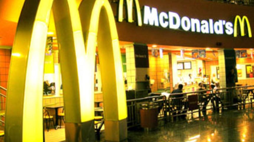 Moskova'daki 4 McDonald's şubesi kapatıldı!