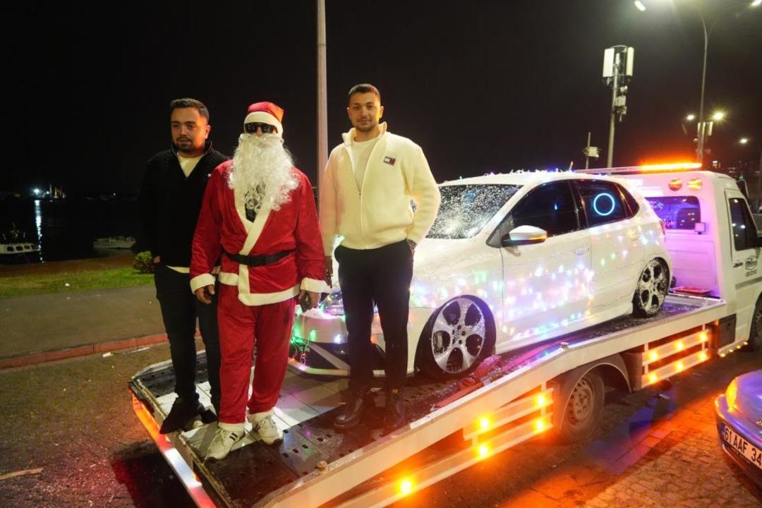 T&uuml;rkiye 2026 ya  merhaba  dedi: İşte yurdun d&ouml;rt bir yanından kutlama g&ouml;r&uuml;nt&uuml;leri 20