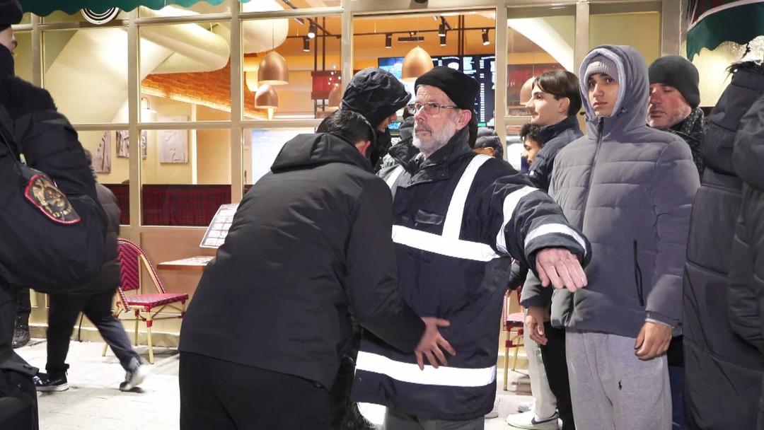 Filistin e destek i&ccedil;in on binlerce kişinin Galata K&ouml;pr&uuml;s&uuml; ne y&uuml;r&uuml;y&uuml;ş&uuml; başladı 6