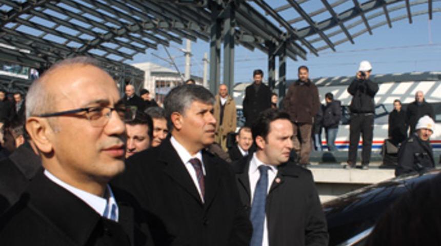 Karayolu yatırımları devam edecek