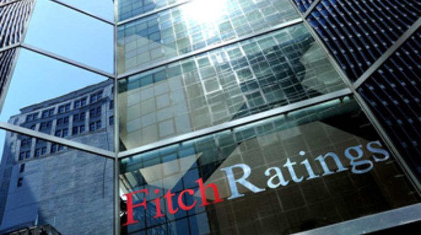 Fitch'ten deflasyon uyarısı