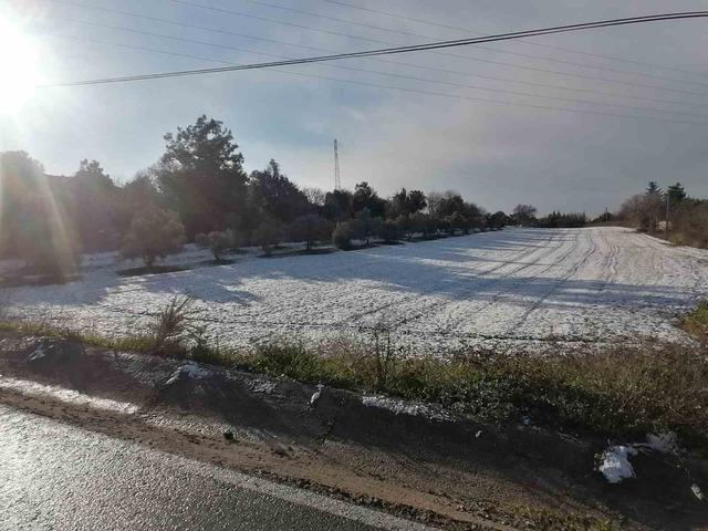 Urla&rsquo;da kar yağışı etkili oldu 2