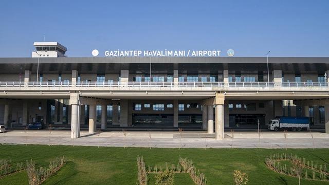 Gaziantep’te Havalimanı’nda uçuşlar tekrar başladı