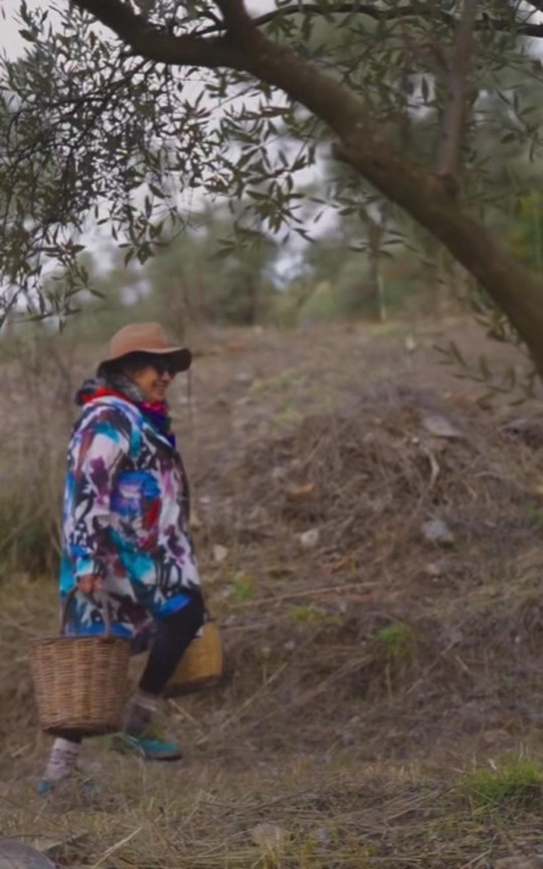 Ekmek Teknesi’nin Mehpare’si Mehtap Bayri hobisini ticarete çevirdi! Yarım litresi 825 TL  4