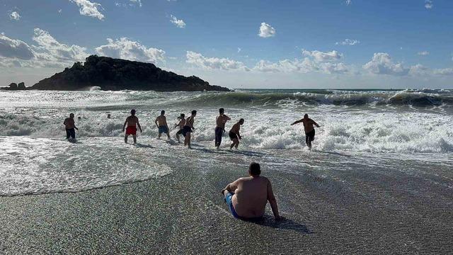 Mersin de yeni yıl geleneği bozulmadı 5