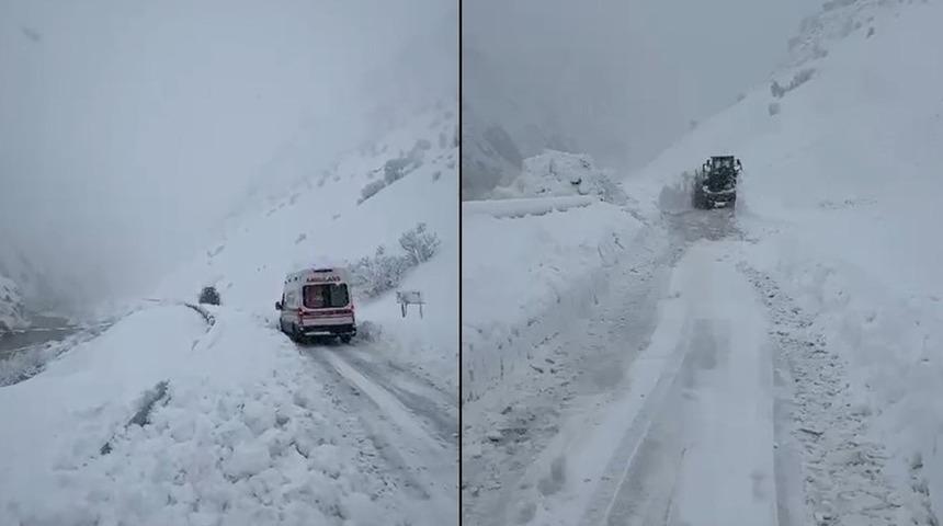 Hakkari&rsquo;de 7 aylık bebek i&ccedil;in &ccedil;ığlar aşıldı