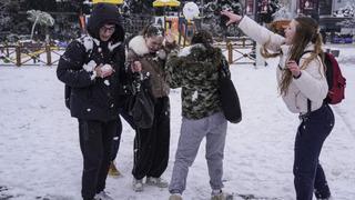 Yeni yıl karla başladı! Çok sayıda ilde okullar tatil edildi: İstanbul'da okullar tatil mi?