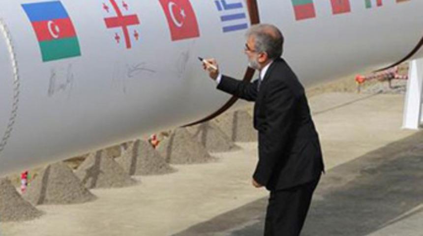 45 milyar dolarlık 'koridor'un temeli atıldı