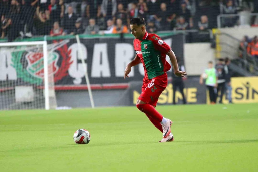 Karşıyaka&rsquo;da Mehmet G&uuml;neş&rsquo;le yollar ayrıldı 2