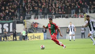 Karşıyaka&rsquo;da Mehmet G&uuml;neş&rsquo;le yollar ayrıldı