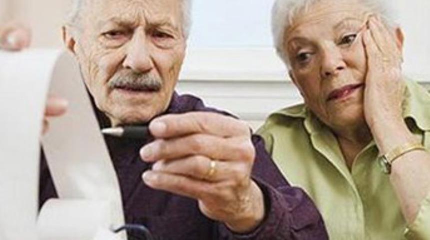 Emekli maaşına 'çete' sızdı