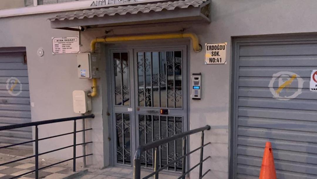 Kıraathaneden eve sızdığı iddia edilen dumandan zehirlenen anne ve 2 &ccedil;ocuğu hastanelik oldu 1