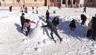 Kaymakamlık duyurdu! Şile'deki okullar 1 g&uuml;n s&uuml;reyle tatil edildi