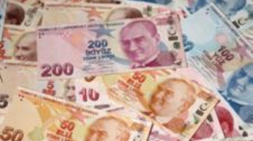 FT: Türkiye'de hükümetten ekonomiye 'iki farklı yaklaşım'