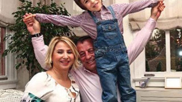 Ağaoğlu'dan eski sevgilisine inşaat şirketi