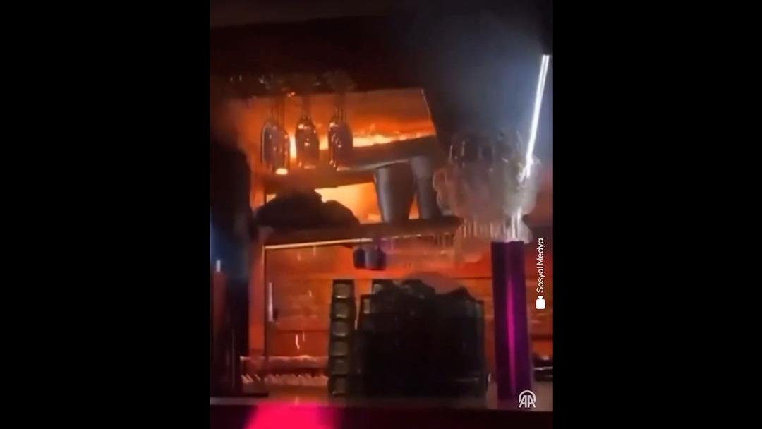 Yer: İsvi&ccedil;re...  &Uuml;lkenin en k&ouml;t&uuml; trajedisinde  bilan&ccedil;o ağırlaşıyor: 47 &ouml;l&uuml;! Yangının ilk anları ortaya &ccedil;ıktı 8