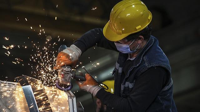 İSO PMI verileri a&ccedil;ıklandı! İmalat sanayi 2025'i yılın en y&uuml;ksek seviyesiyle kapattı