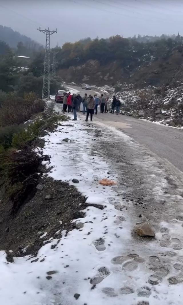 Dereye u&ccedil;an otomobilden son anda atlayarak kurtuldu 2