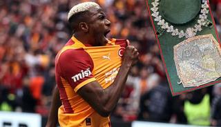 Dev elmas kolyesi servet değerinde! 986 karat elmas, 1,5 kilo ağırlık... 