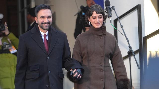 Sosyalist başkan olarak anılıyordu: Eşinin lüks botları tartışma yarattı!