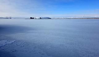 Sivas'ta Hafik G&ouml;l&uuml;'n&uuml;n y&uuml;zeyi buz tuttu