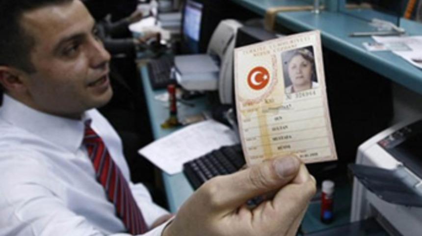 İşte kimliklerin değişeceği tarih!
