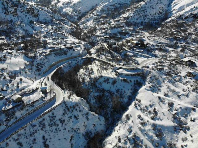 Tarihi Süleymaniye Mahallesinden kar manzaraları 1