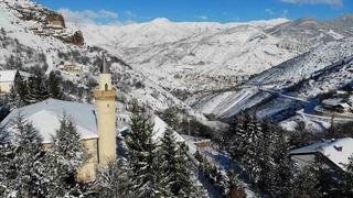 Tarihi Süleymaniye Mahallesinden kar manzaraları